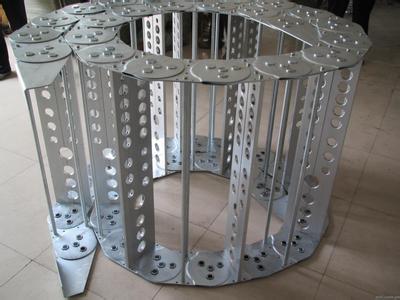 Ⅰ 型钢制拖链(图1)