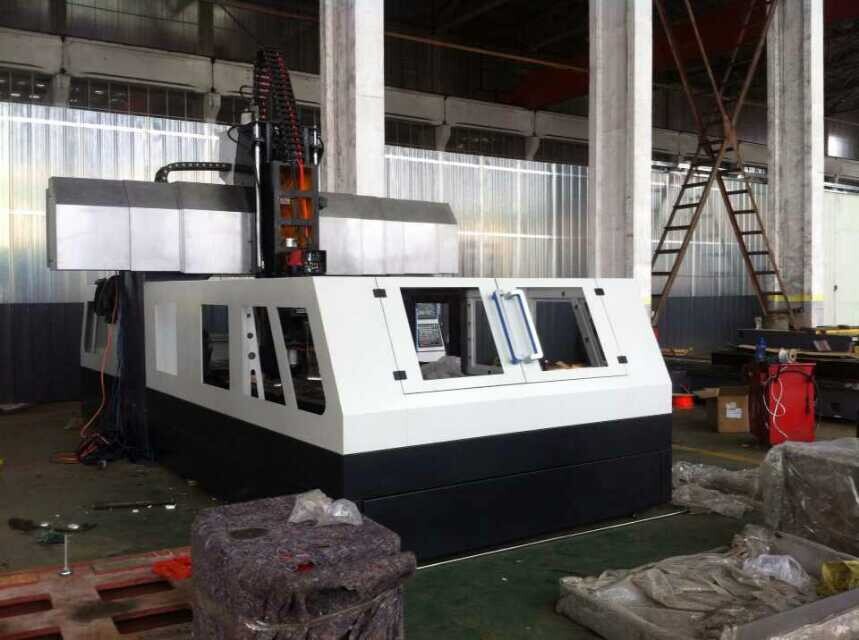 机床钣金外防护(图1) 机床钣金外防护(图1)